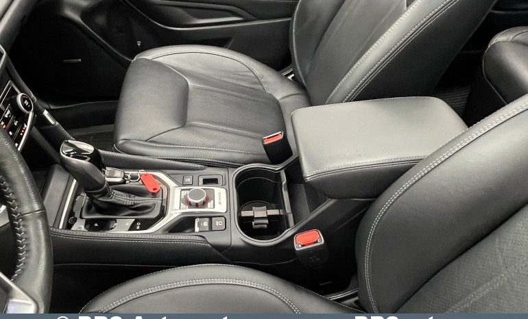 Subaru Forester 2.0 e-boxer Hybrid Symmetrical AWD 2023 full