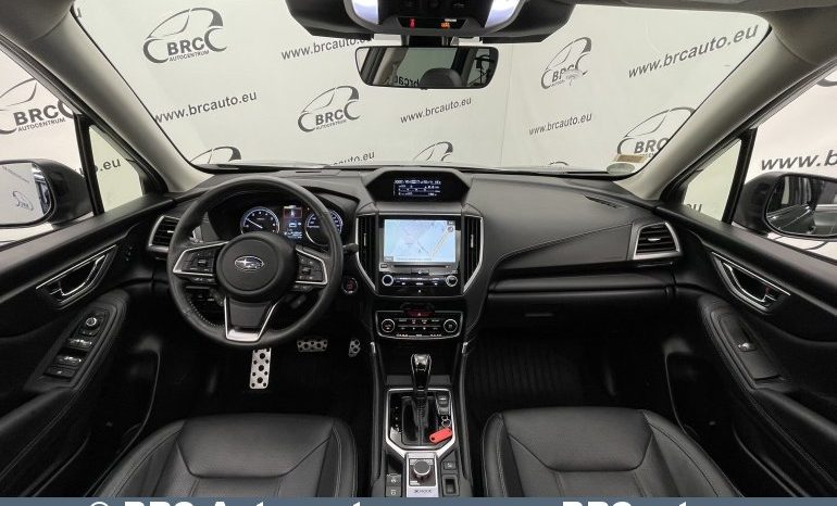 Subaru Forester 2.0 e-boxer Hybrid Symmetrical AWD 2023 full