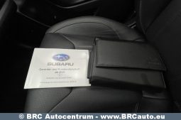Subaru Forester 2.0 e-boxer Hybrid Symmetrical AWD 2023 full