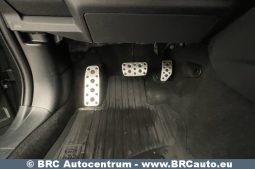 Subaru Forester 2.0 e-boxer Hybrid Symmetrical AWD 2023 full