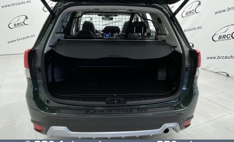 Subaru Forester 2.0 e-boxer Hybrid Symmetrical AWD 2023 full
