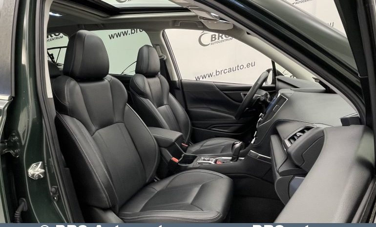 Subaru Forester 2.0 e-boxer Hybrid Symmetrical AWD 2023 full