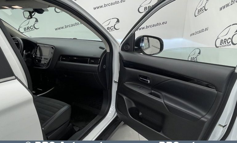 Mitsubishi Outlander 2.0 CVT 4WD Automatas 2019 full