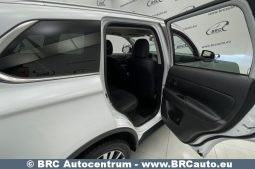 Mitsubishi Outlander 2.0 CVT 4WD Automatas 2019 full
