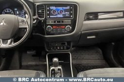 Mitsubishi Outlander 2.0 CVT 4WD Automatas 2019 full