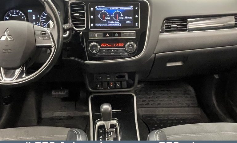 Mitsubishi Outlander 2.0 CVT 4WD Automatas 2019 full
