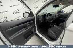 Mitsubishi Outlander 2.0 CVT 4WD Automatas 2019 full