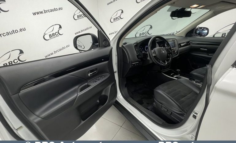 Mitsubishi Outlander 2.0 CVT 4WD Automatas 2019 full