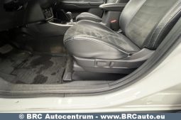 Mitsubishi Outlander 2.0 CVT 4WD Automatas 2019 full
