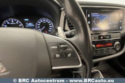 Mitsubishi Outlander 2.0 CVT 4WD Automatas 2019 full