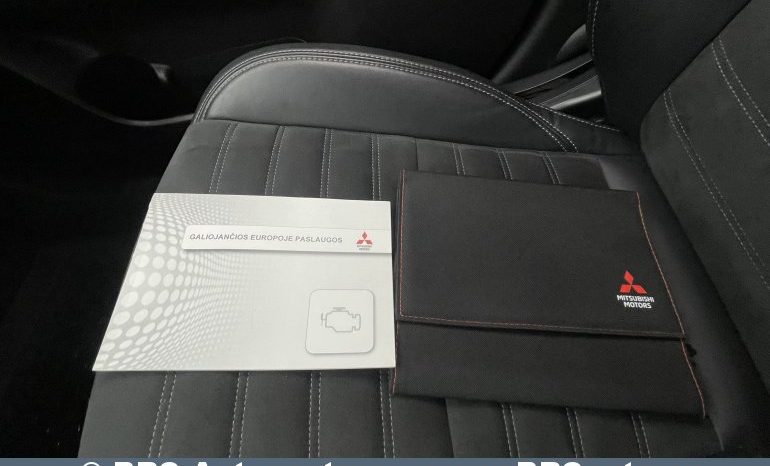 Mitsubishi Outlander 2.0 CVT 4WD Automatas 2019 full