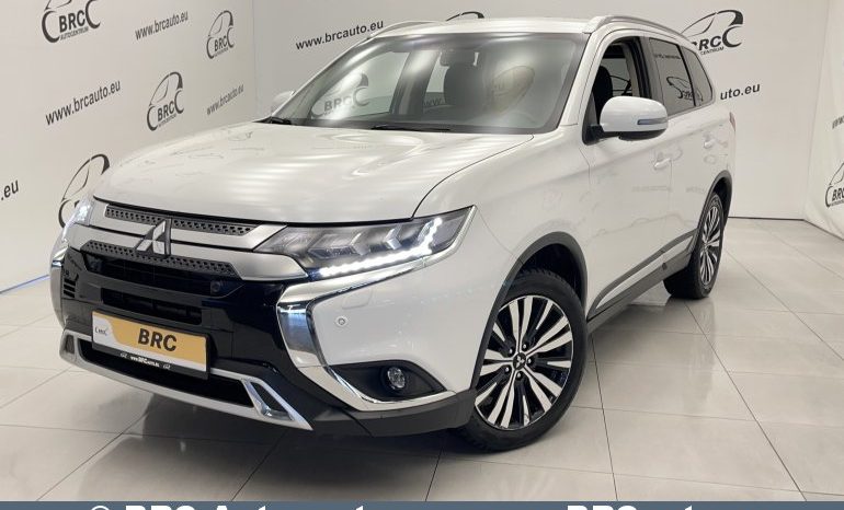 Mitsubishi Outlander 2.0 CVT 4WD Automatas 2019 full