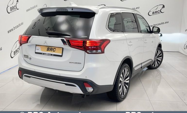 Mitsubishi Outlander 2.0 CVT 4WD Automatas 2019 full