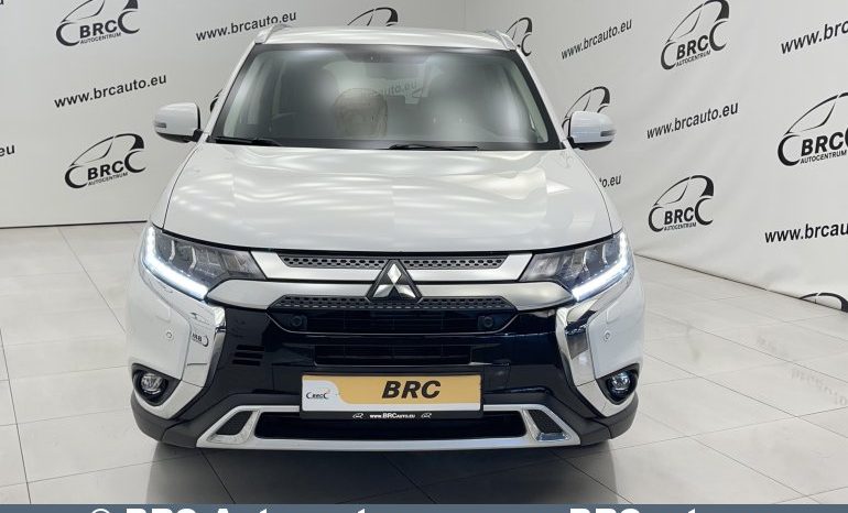 Mitsubishi Outlander 2.0 CVT 4WD Automatas 2019 full