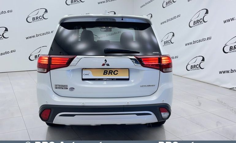 Mitsubishi Outlander 2.0 CVT 4WD Automatas 2019 full
