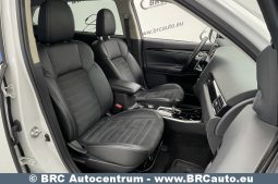 Mitsubishi Outlander 2.0 CVT 4WD Automatas 2019 full