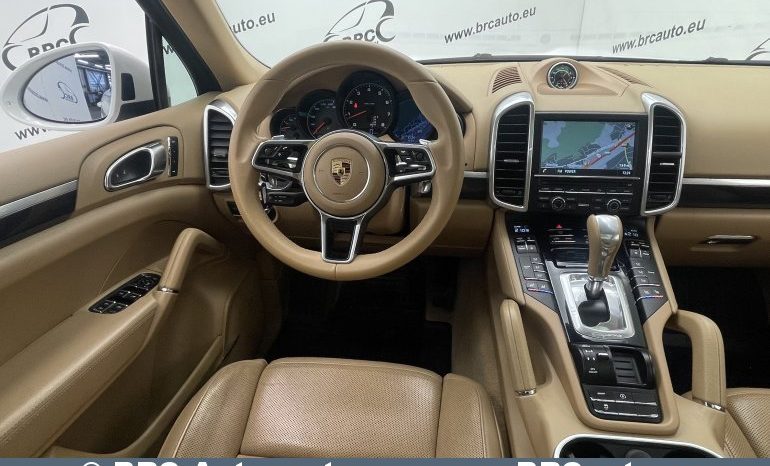Porsche Cayenne 3.6 V6 Automatas 2016 full