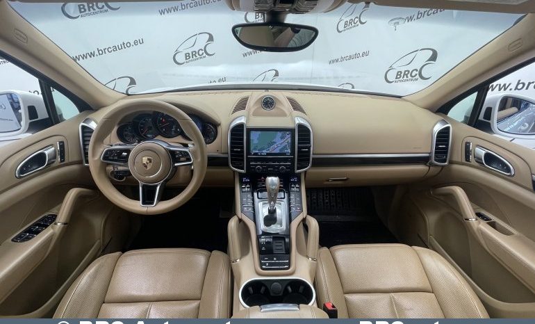 Porsche Cayenne 3.6 V6 Automatas 2016 full