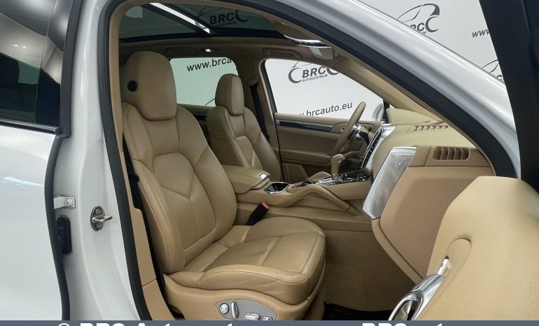 Porsche Cayenne 3.6 V6 Automatas 2016 full