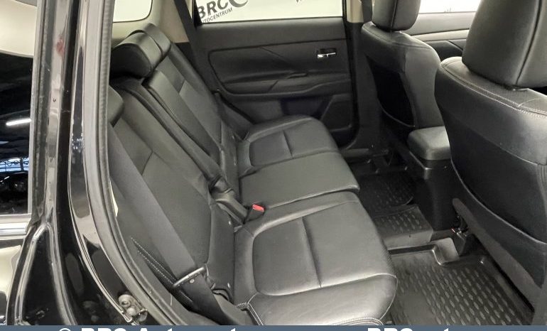 Mitsubishi Outlander 2.2 DiD Instyle 4WD Automatas 2015 full
