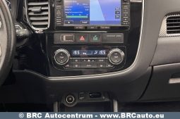 Mitsubishi Outlander 2.2 DiD Instyle 4WD Automatas 2015 full