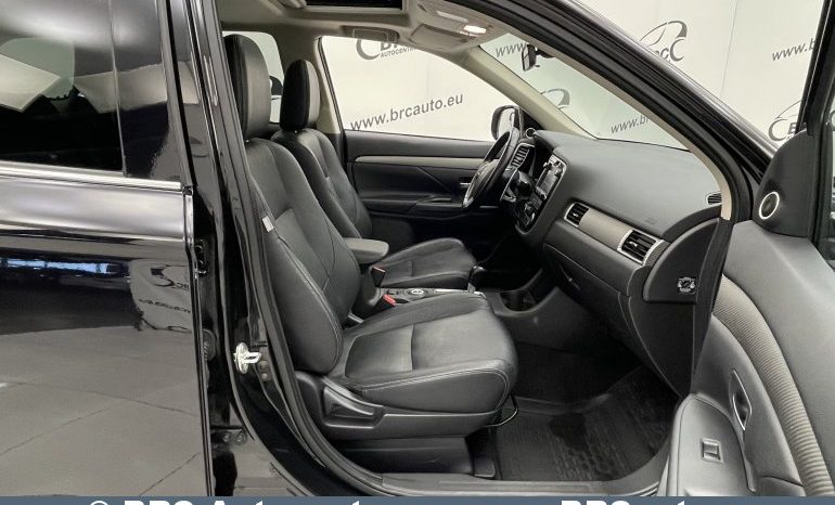 Mitsubishi Outlander 2.2 DiD Instyle 4WD Automatas 2015 full