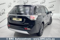 Mitsubishi Outlander 2.2 DiD Instyle 4WD Automatas 2015 full