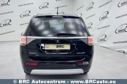 Mitsubishi Outlander 2.2 DiD Instyle 4WD Automatas 2015 full