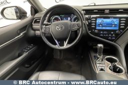 Toyota Camry Sedan 2.5 Hybrid Executive e-CVT 2019 full