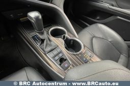 Toyota Camry Sedan 2.5 Hybrid Executive e-CVT 2019 full