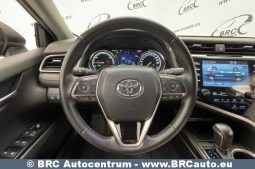 Toyota Camry Sedan 2.5 Hybrid Executive e-CVT 2019 full