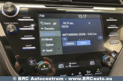 Toyota Camry Sedan 2.5 Hybrid Executive e-CVT 2019 full
