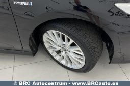 Toyota Camry Sedan 2.5 Hybrid Executive e-CVT 2019 full