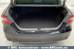 Toyota Camry Sedan 2.5 Hybrid Executive e-CVT 2019 full
