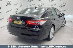 Toyota Camry Sedan 2.5 Hybrid Executive e-CVT 2019 full
