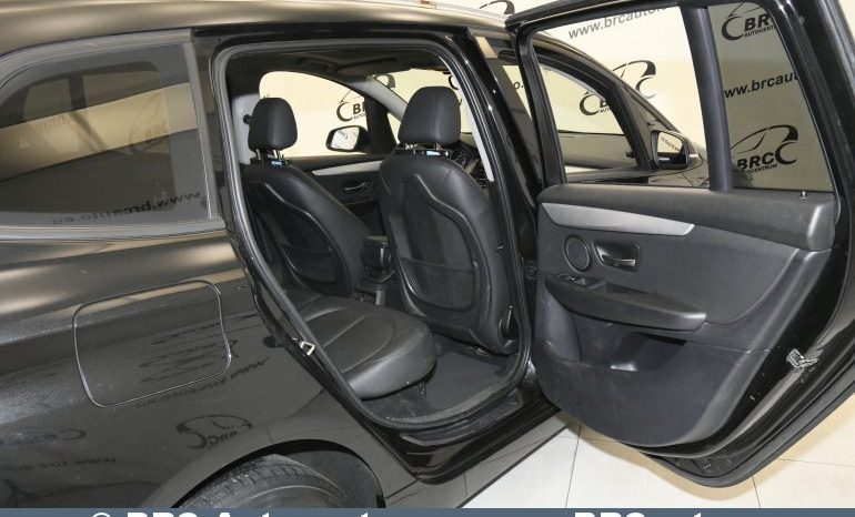 BMW 216 Gran Tourer 1.5d 2015 full