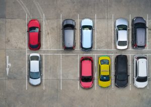 Automobiliai (Shutterstoc