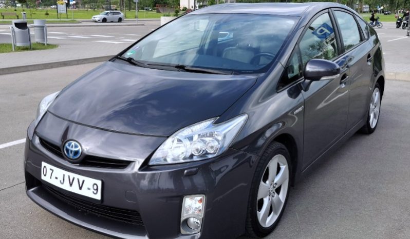 Toyota Prius 2010 full