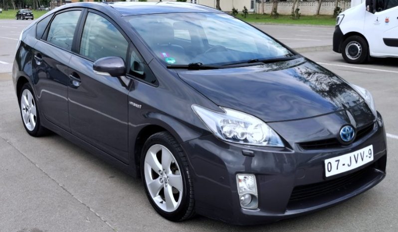 Toyota Prius 2010 full