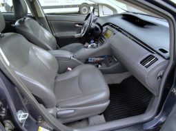 Toyota Prius 2010 full