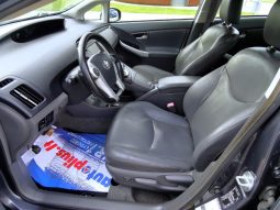 Toyota Prius 2010 full
