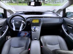 Toyota Prius 2010 full