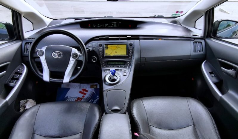 Toyota Prius 2010 full