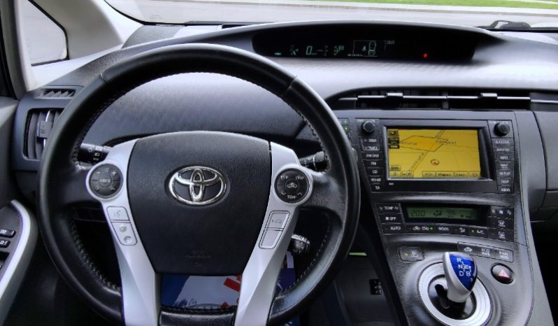 Toyota Prius 2010 full