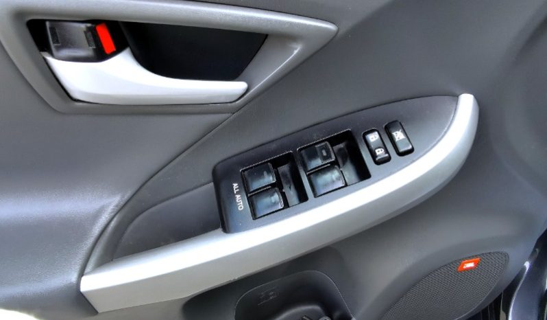 Toyota Prius 2010 full