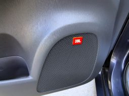 Toyota Prius 2010 full