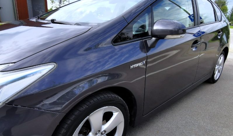 Toyota Prius 2010 full
