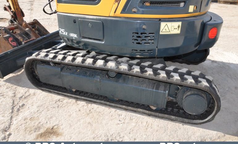 Hyundai R25Z-9AK !Gamyklinė garantija! 2018 full