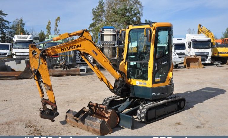 Hyundai R25Z-9AK !Gamyklinė garantija! 2018 full