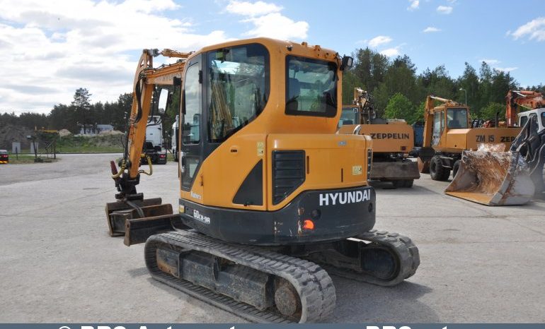Hyundai R60CR-9A Rototilt 2015 full